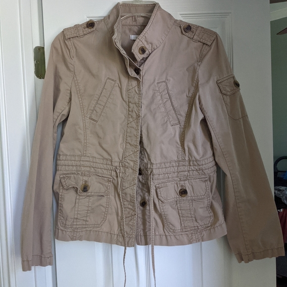 Utility jacket with built-in tie waist - Picture 1 of 6